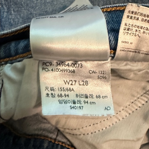 Levi’s Wedgie Straight Jeans - Picture 4 of 4
